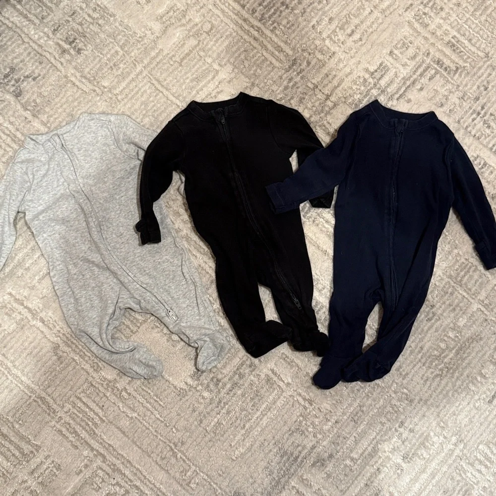 Old Navy Sleep and Play Footed Pajamas